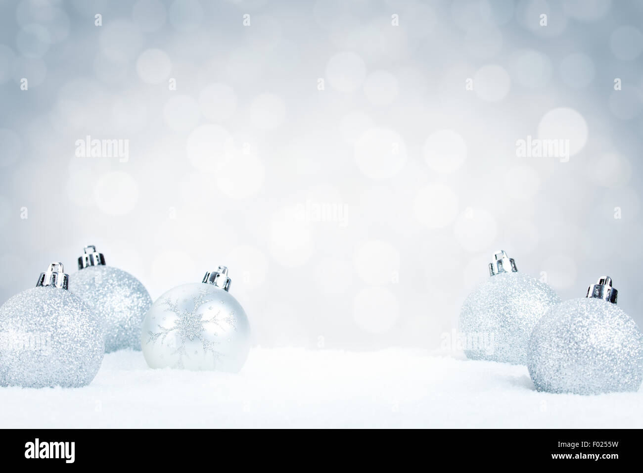 Silver key in the snow hi-res stock photography and images - Alamy