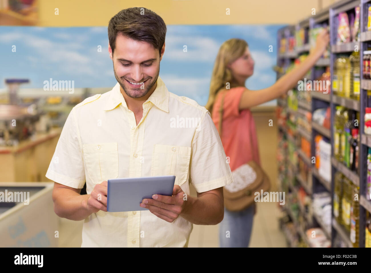 Smile to himself. отражение мужчины. человек в зеркале. веселый человек в майке. Smile to himself.