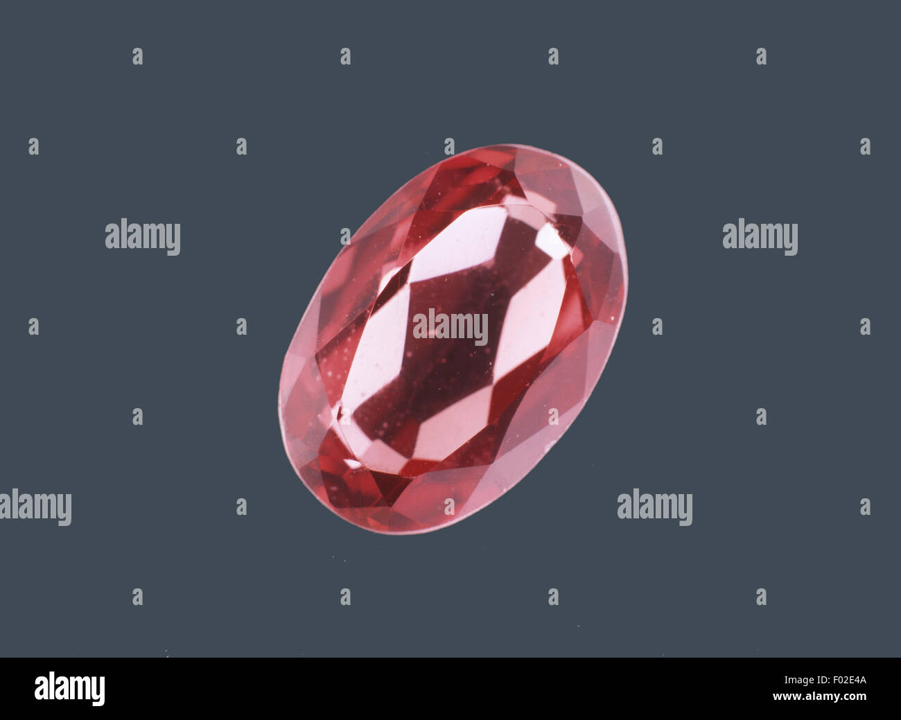 Pyrope hi-res stock photography and images - Alamy