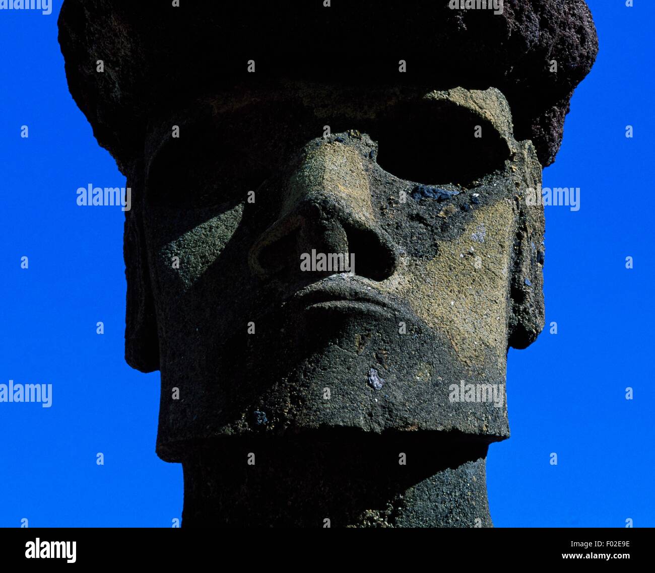 Moai (anthropomorphic monolith sculpture), Ahu Nau Nau, Rapa-Nui National Park (UNESCO World Heritage List, 1995), Easter Island, Chile. Detail. Stock Photo