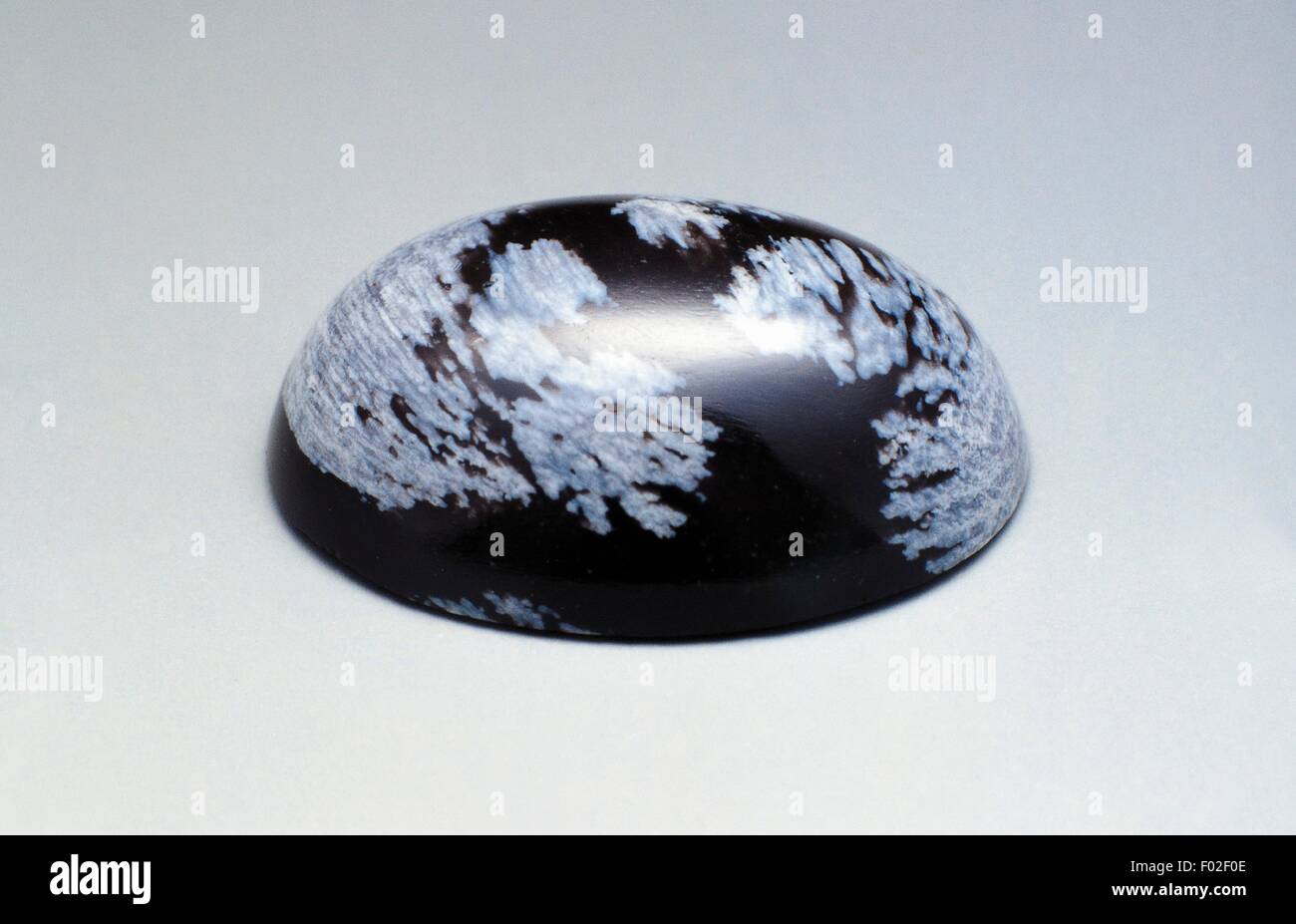 Snowflake Obsidian Igneous Rock Cut Gem Stock Photo Alamy Snowflake Obsidian Igneous Rock Cut Gem Stock Photo Alamy