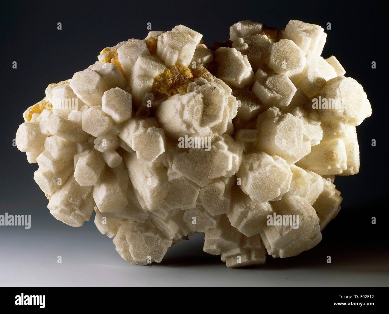 Argonite Rocks Aragonite rock hi-res stock photography and images - Alamy