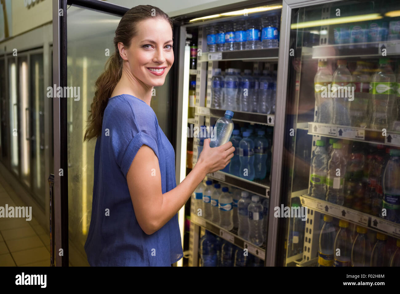 Bottle water in fridge hires stock photography and images Alamy