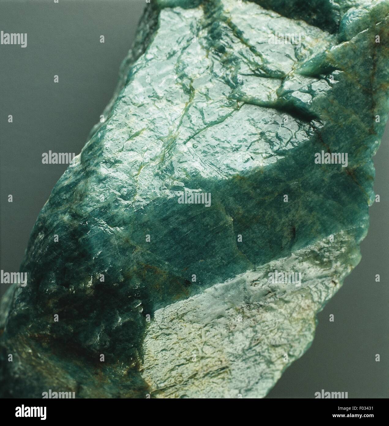 Amazonite Crystal Pipe