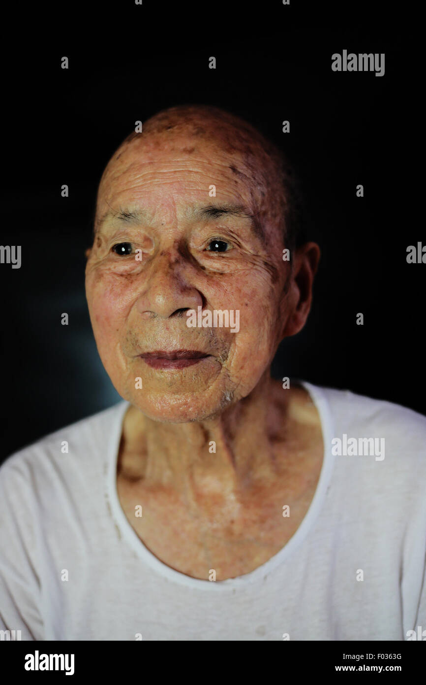 Chn. 4th Aug, 2013. CHINA - August 4 2013: (EDITORIAL USE ONLY. CHINA OUT)(MINIMUM PRICE: 100 USD) Zuo Jian: Male, born in 1921 and now lives in Yueyang Hunan. He joined the army for conscription in 1940, and allocated to 7th Company 3rd Battalion 112nd Regiment of Tax Police. At that time General Sun Liren was the General commander and stationed at Duyun Guizhou. They expedited to Myanmar in 1943 and changed their name as the new 38th Division, and the division commander was Sun Liren. He attended the first and the second war in Myanmar. It's been 70 years since the Second World War ended Stock Photo