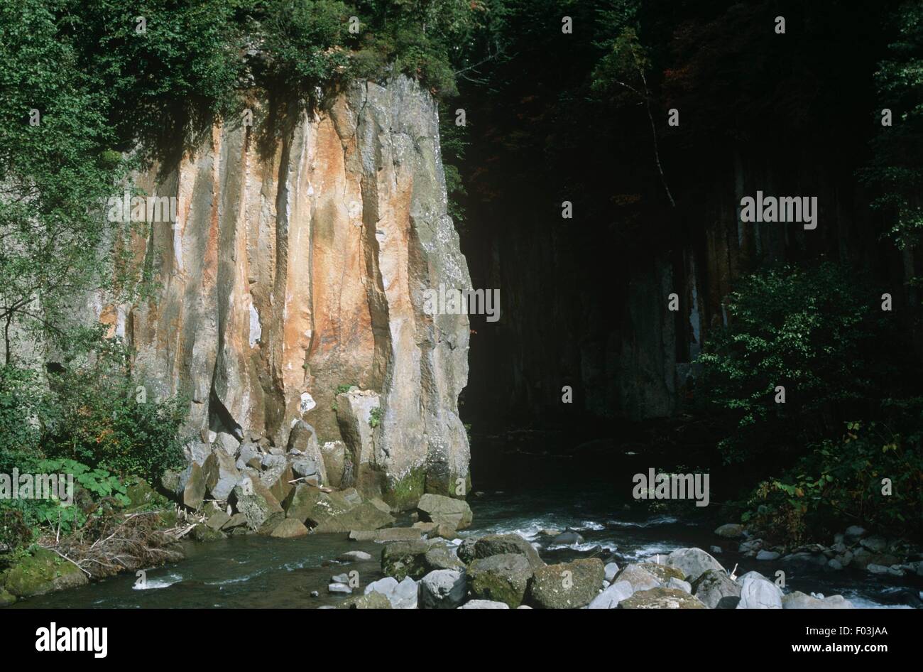 Japan - Hokkaido - Daisetsuzan National Park - Sounkyo Gorge, Obako ...
