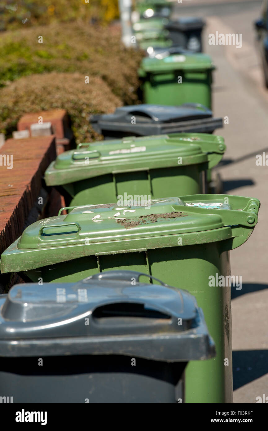 Black wheelie bin hires stock photography and images Alamy