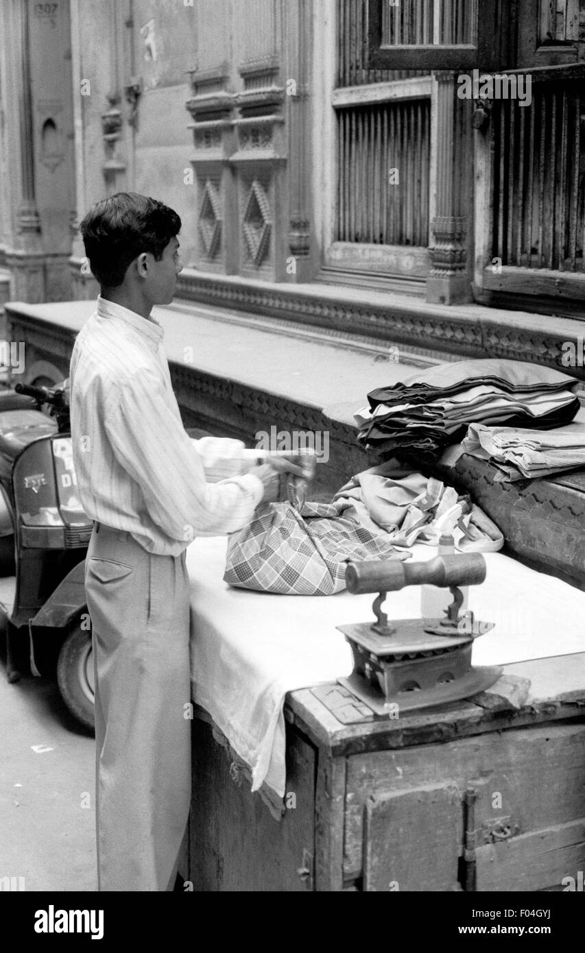 kid working india brian mcguire Stock Photo