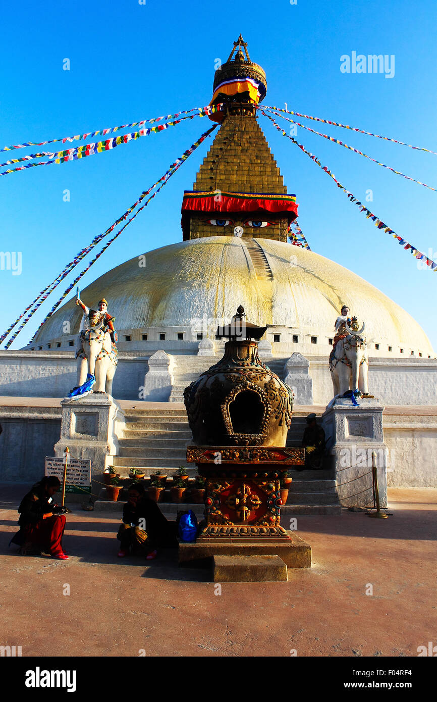 Sculpture At The Gate Of Boudha Kathmandu Women Before Elephant Sculpture At The Gate Of Bouddha Kathmandu Stock Photo Alamy