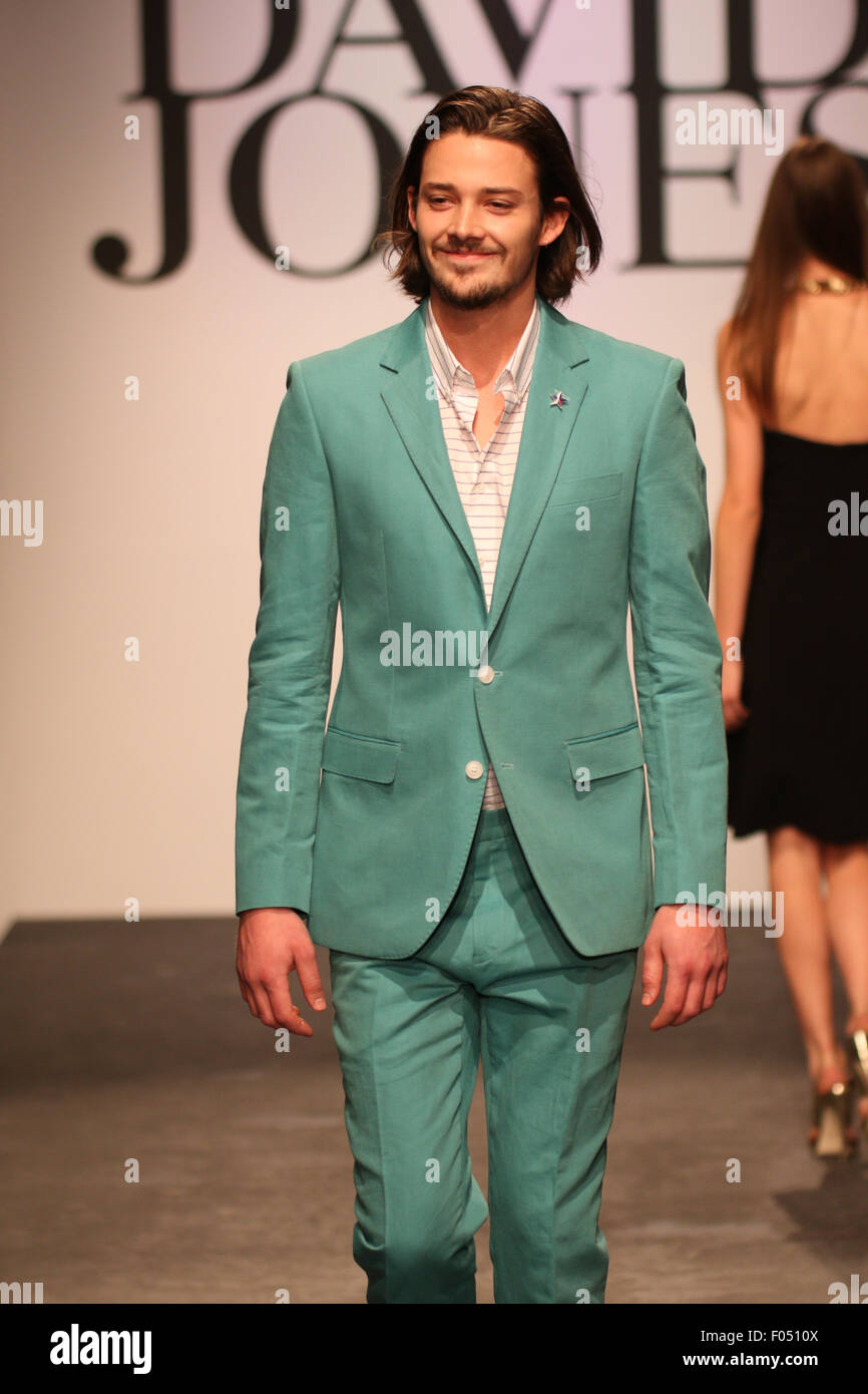 Sydney, Australia. 5 August 2015. Model Rob Moore showcases designs by  Calibre on the runway at the David Jones Spring/Summer 2015 Collection  Launch at David Jones Elizabeth Street Store. Credit: Richard Milnes/Alamy