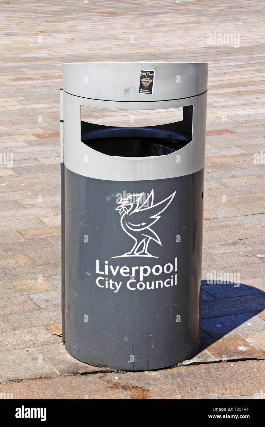 Liverpool city council rubbish bin in Derby Square, Liverpool, Merseyside,  England, UK, Western Europe Stock Photo - Alamy