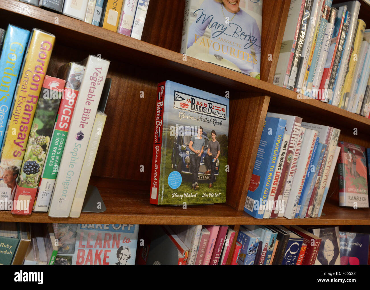 Braunton Library Preview Library reopening after refurbishment Devon Library     Picture: Mike Southon Ref: BNMS20150723E-008 C Stock Photo