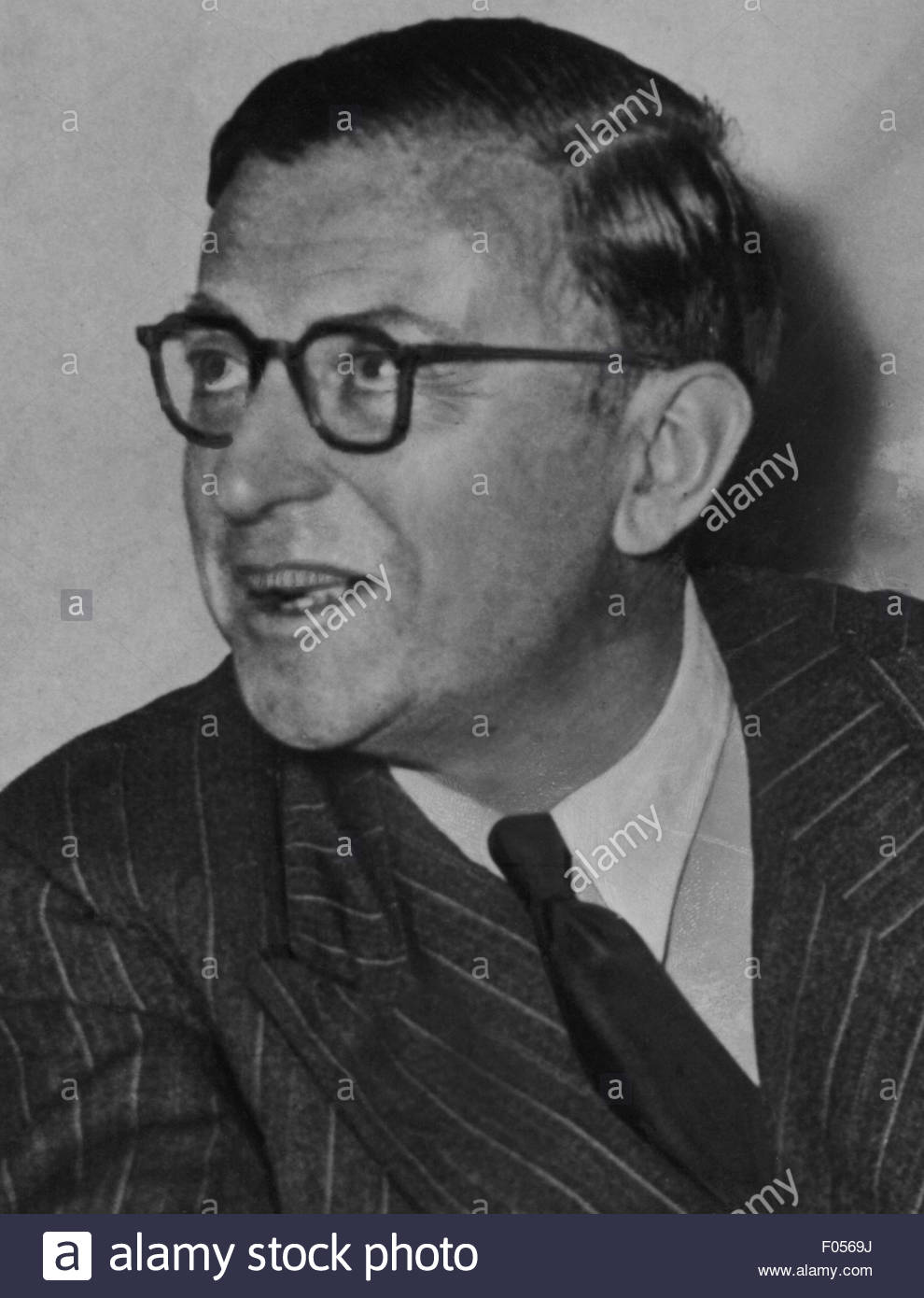 1950s Men Glasses Stock Photos & 1950s Men Glasses Stock Images - Alamy