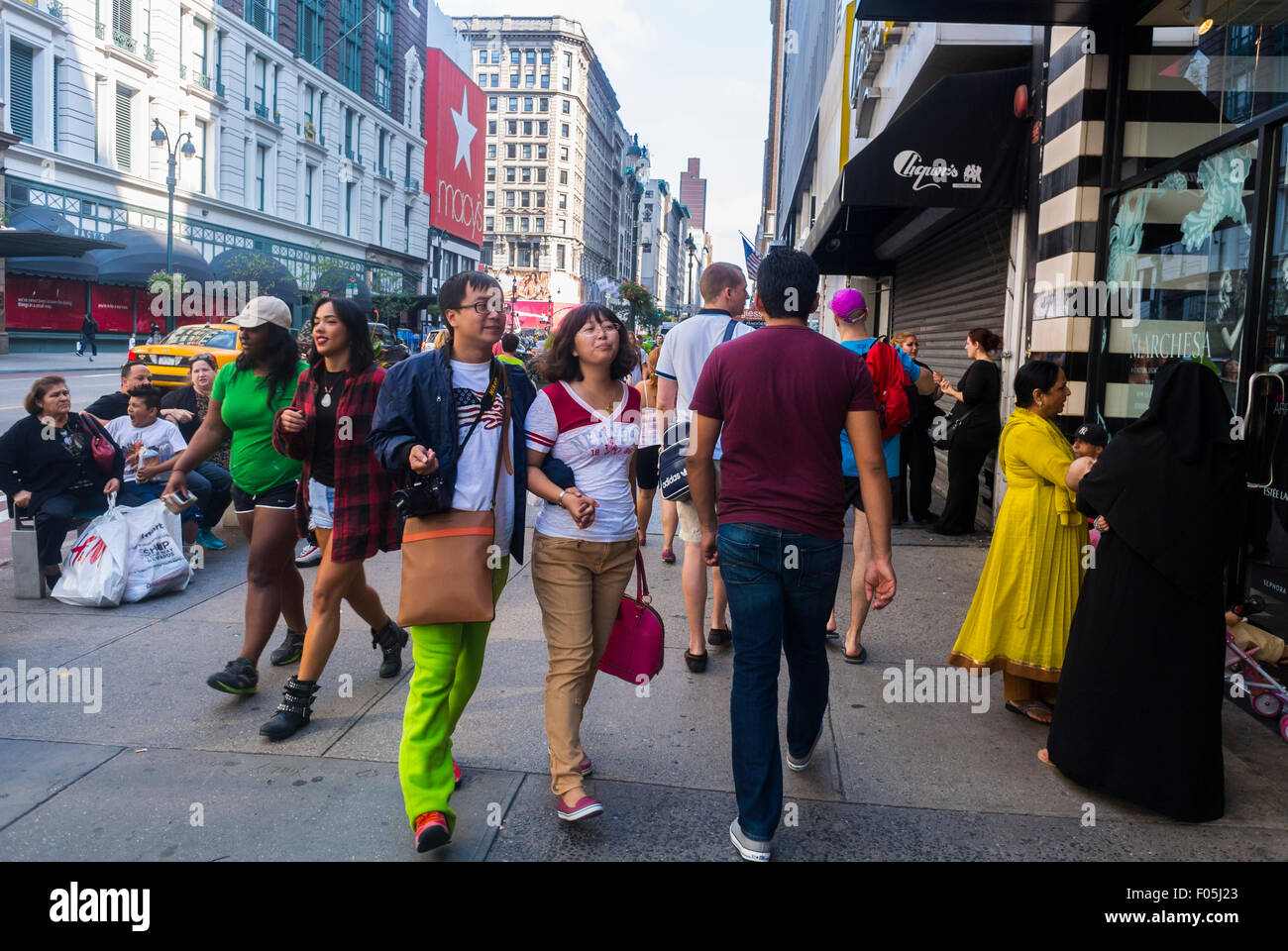 New York City, NY, USA, Street Scenes, Large Crowd of People walking, Chinese Tourists, Shopping bags on Fifth Avenue, urban walking, multicultural street, diverse america, busy Stock Photo