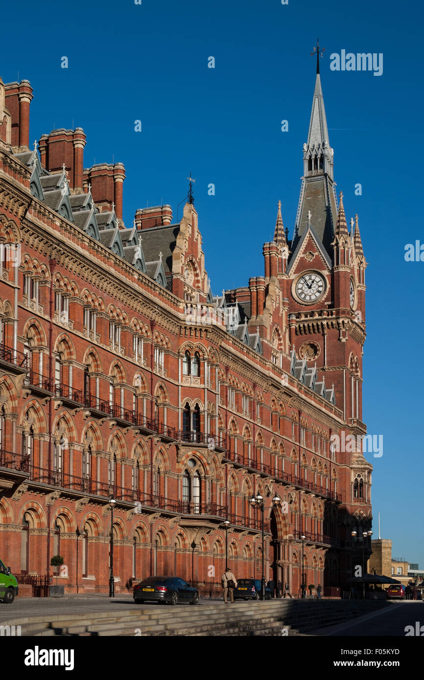 St Pancras Station, Kings Cross, London, England, UK Stock Photo