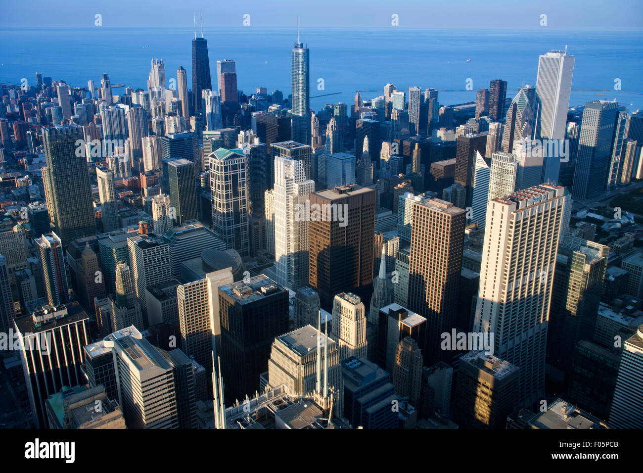DOWNTOWN LOOP SKYLINE CHICAGO ILLINOIS USA Stock Photo - Alamy