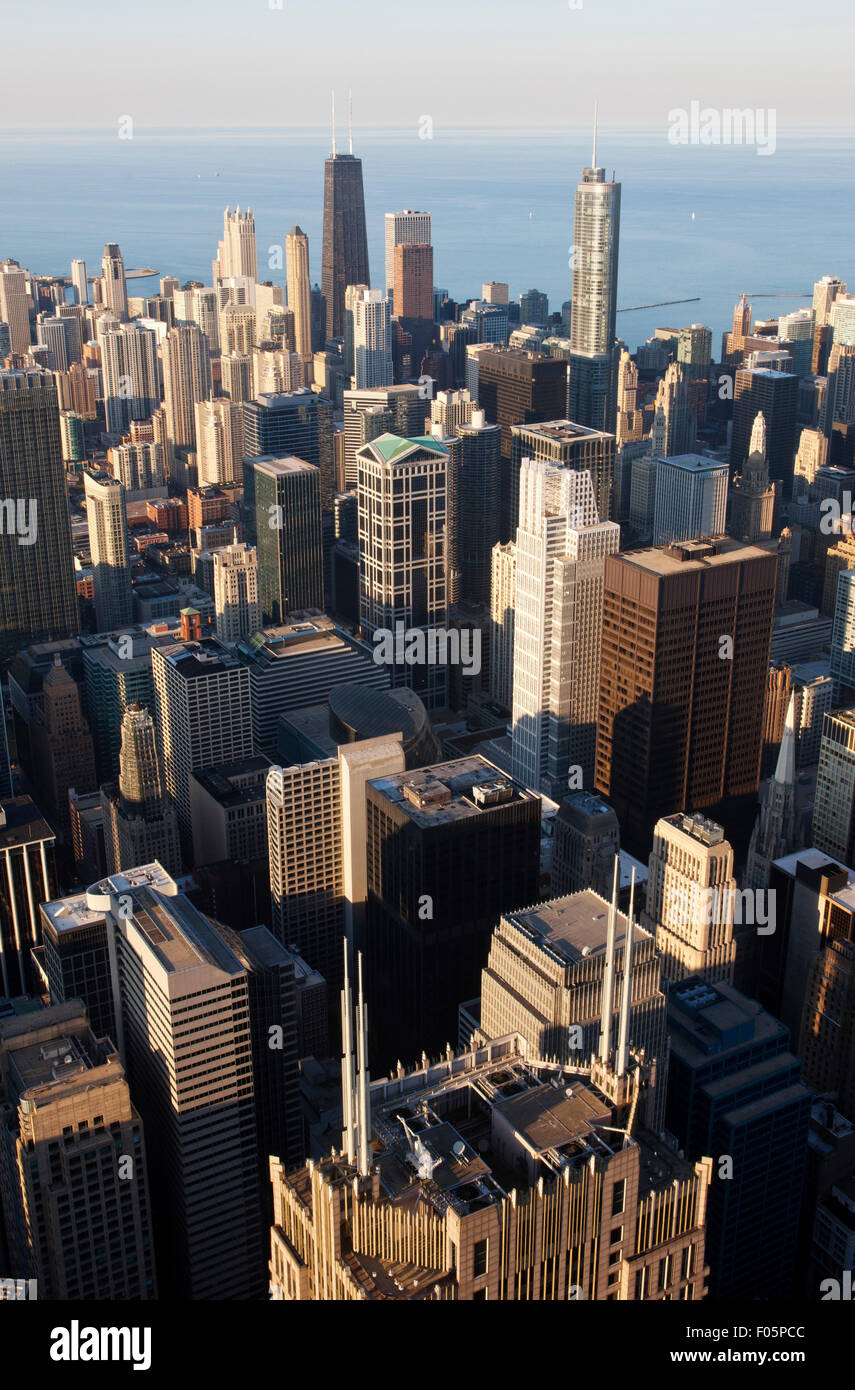 DOWNTOWN LOOP SKYLINE CHICAGO ILLINOIS USA Stock Photo - Alamy