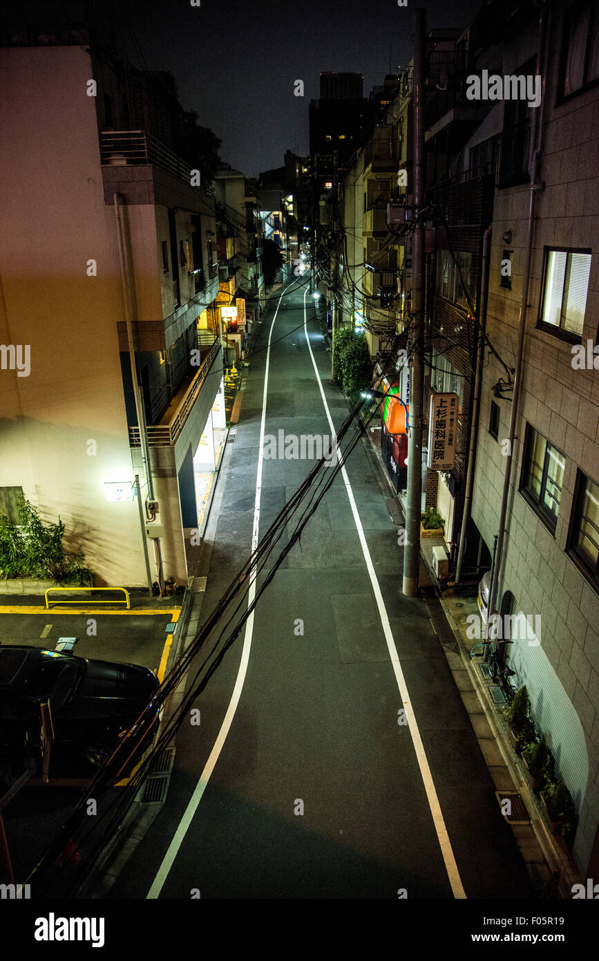 Sideway back narrow aerial electric line hires stock photography and