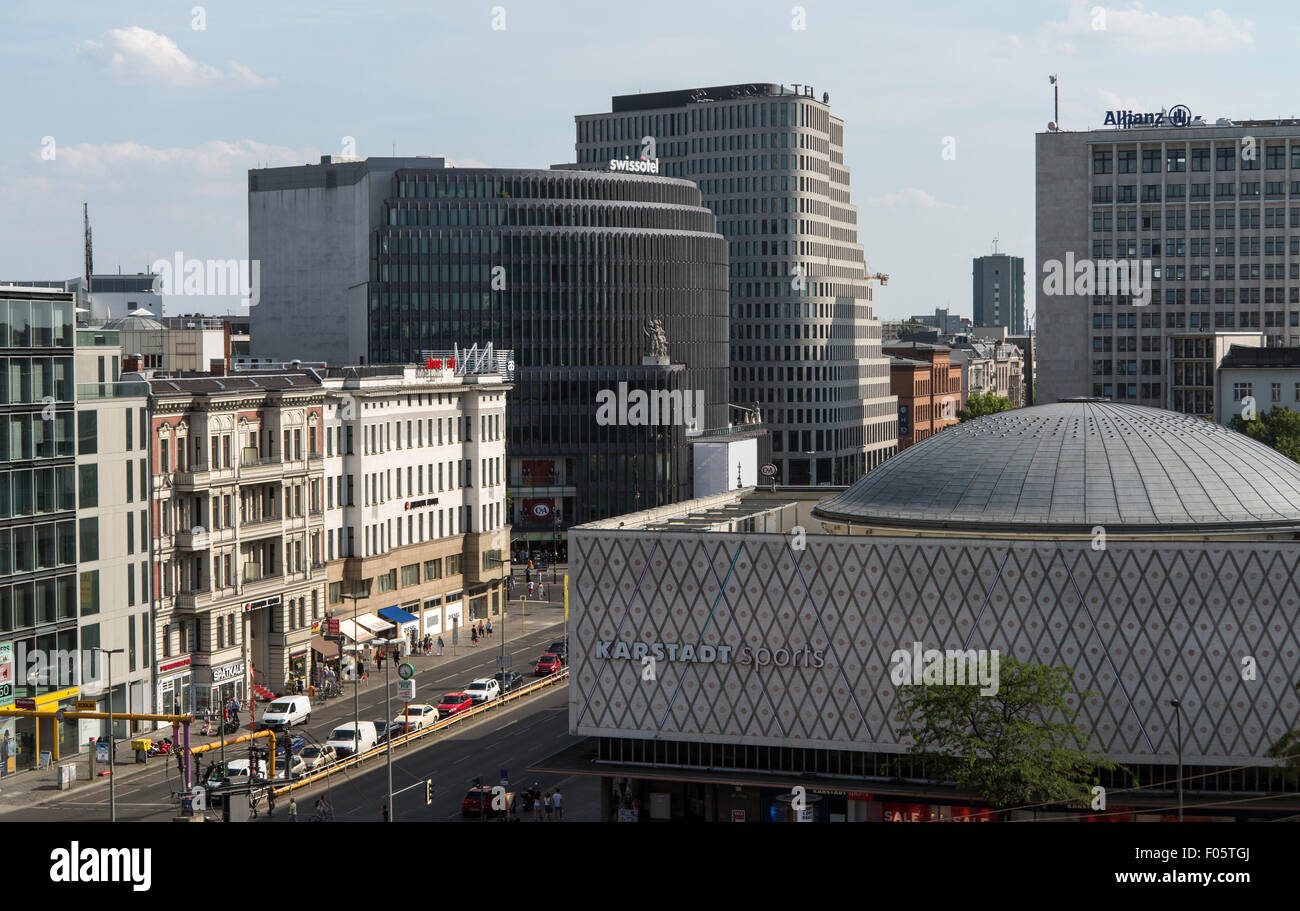 View from Berlin Zoologischer Garten to Kurfürstendamm to Swissotel Stock Photo