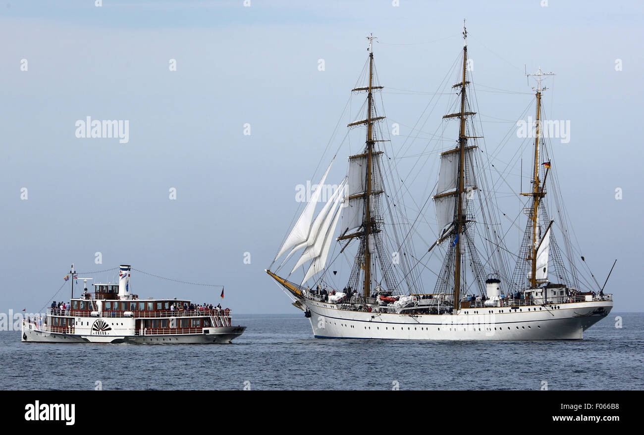RostockWarnemuende, Germany. 8th Aug, 2015. The German navy training