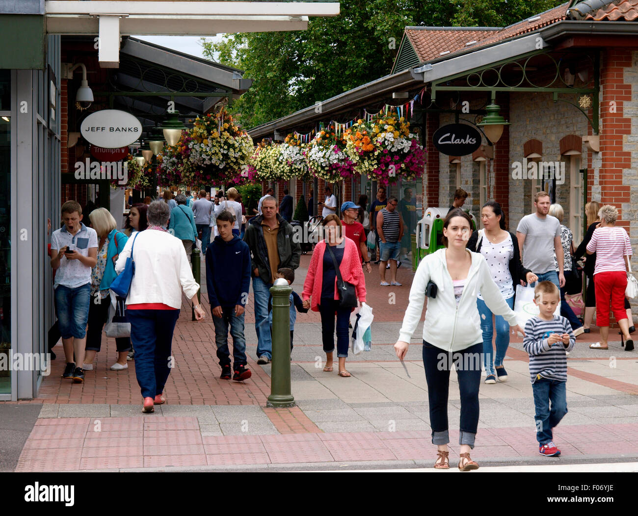 The village street somerset hi-res stock photography and images - Alamy