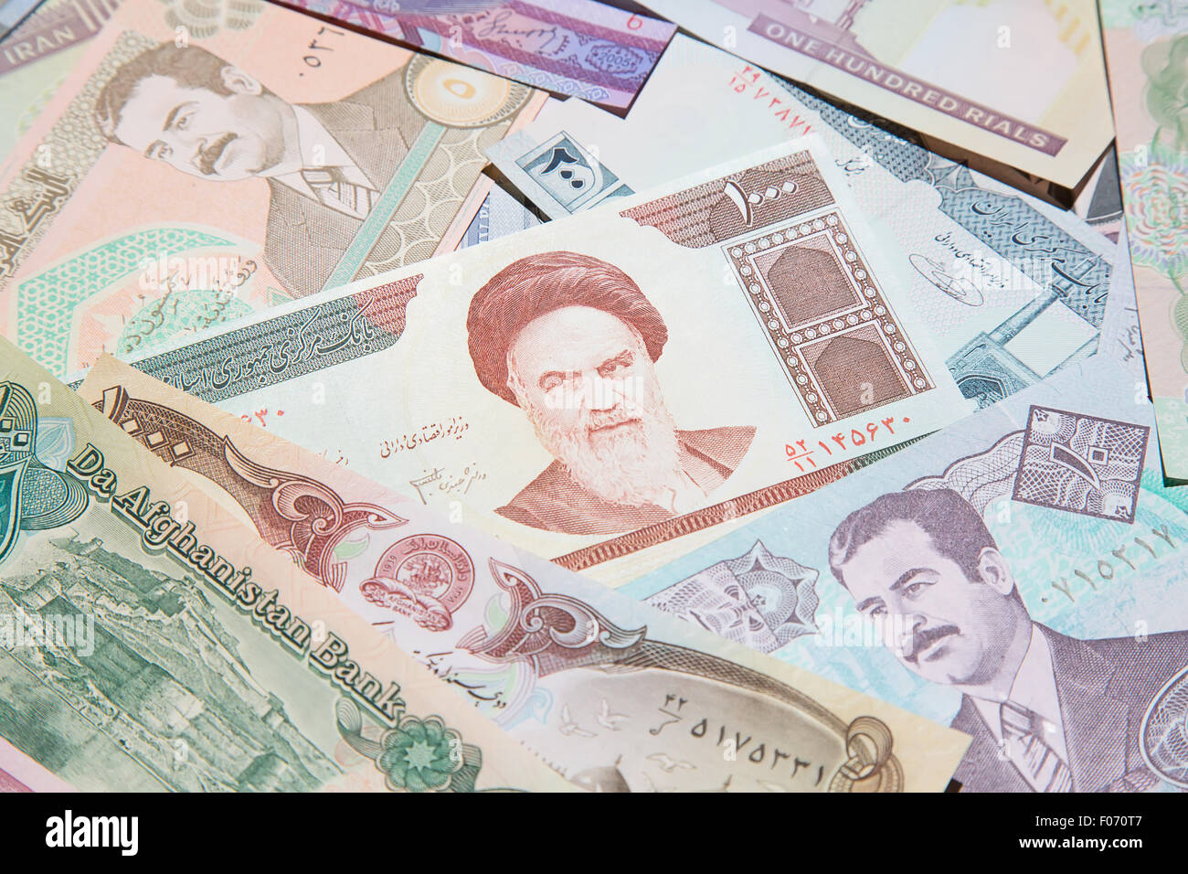 Variety of Middle East banknotes Stock Photo - Alamy