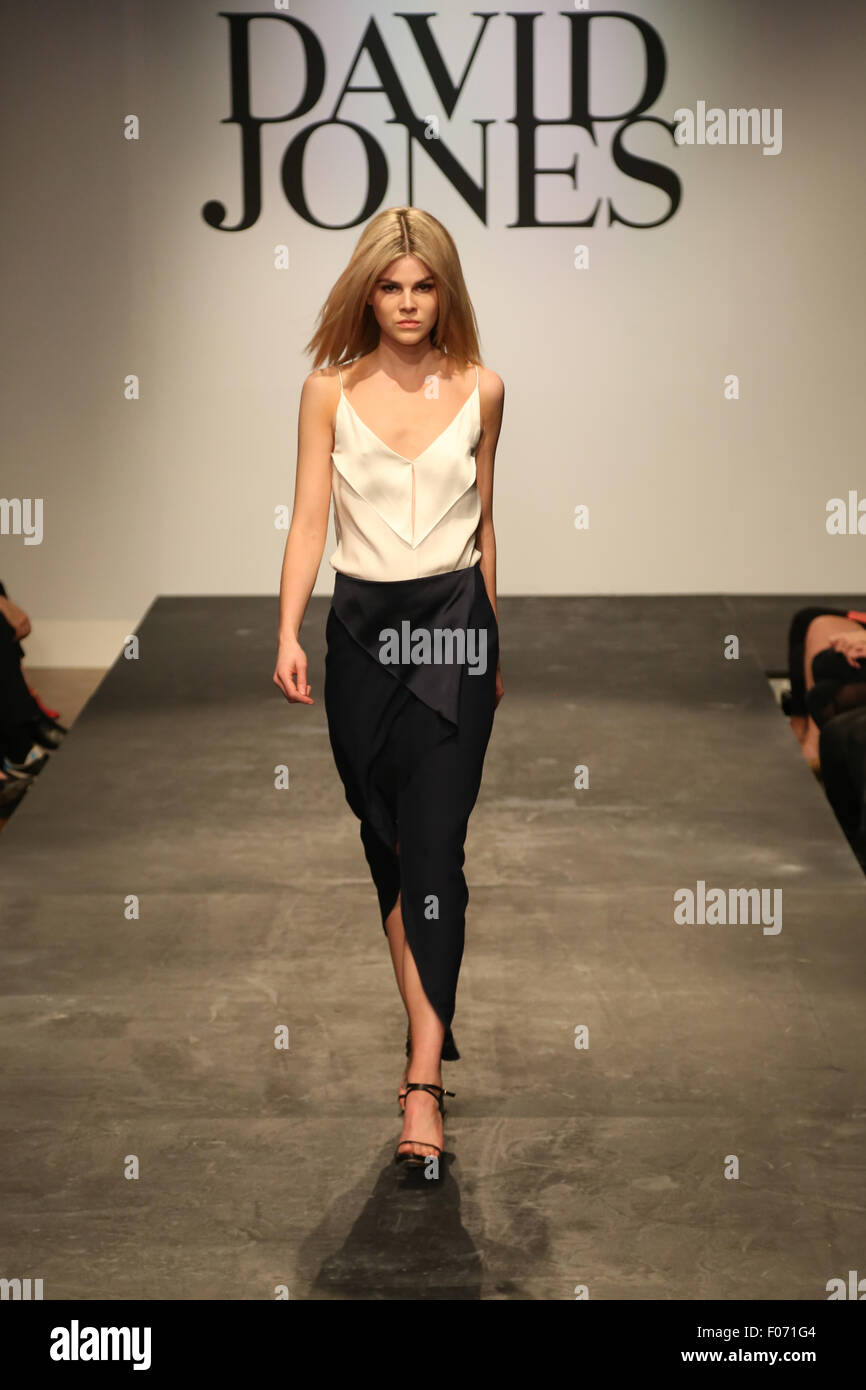 David jones top dion lee