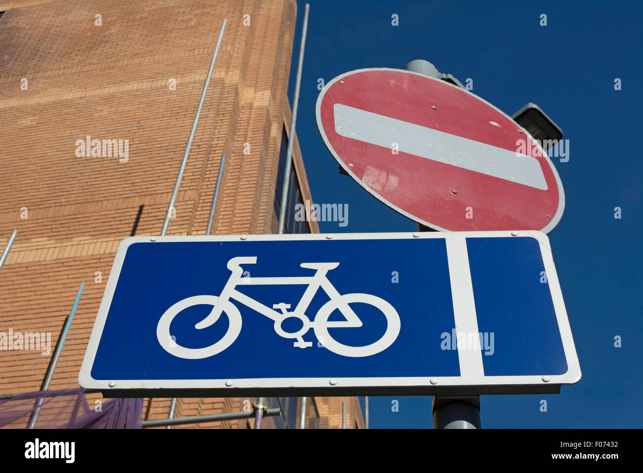 british road signs indicating no entry and a dedicated cycle lane, twickenhnam, england Stock Photo