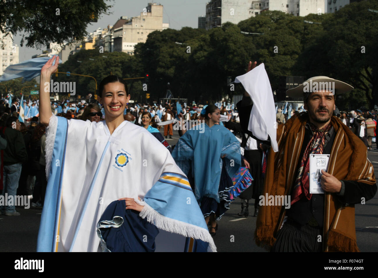 People at the Festival Internacional de Folklore de Buenos Aires