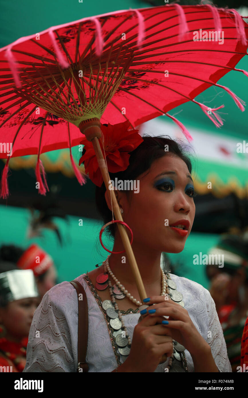 Dhaka, Bangladesh. 9th August, 2015. Bangladeshi indegenious women participate in a gathering in Dhaka held to celebrate United Nations' (UN) International Day of the World's Indigenous People. The event is observed to promote and protect the rights of the indigenous communities rich and diverse cultures  in Dhaka on August 8, 2015.  This year United Ntions make slogan for ths day is 'Ensuring indigenous peoples' health and well-being'. Credit:  zakir hossain chowdhury zakir/Alamy Live News Stock Photo