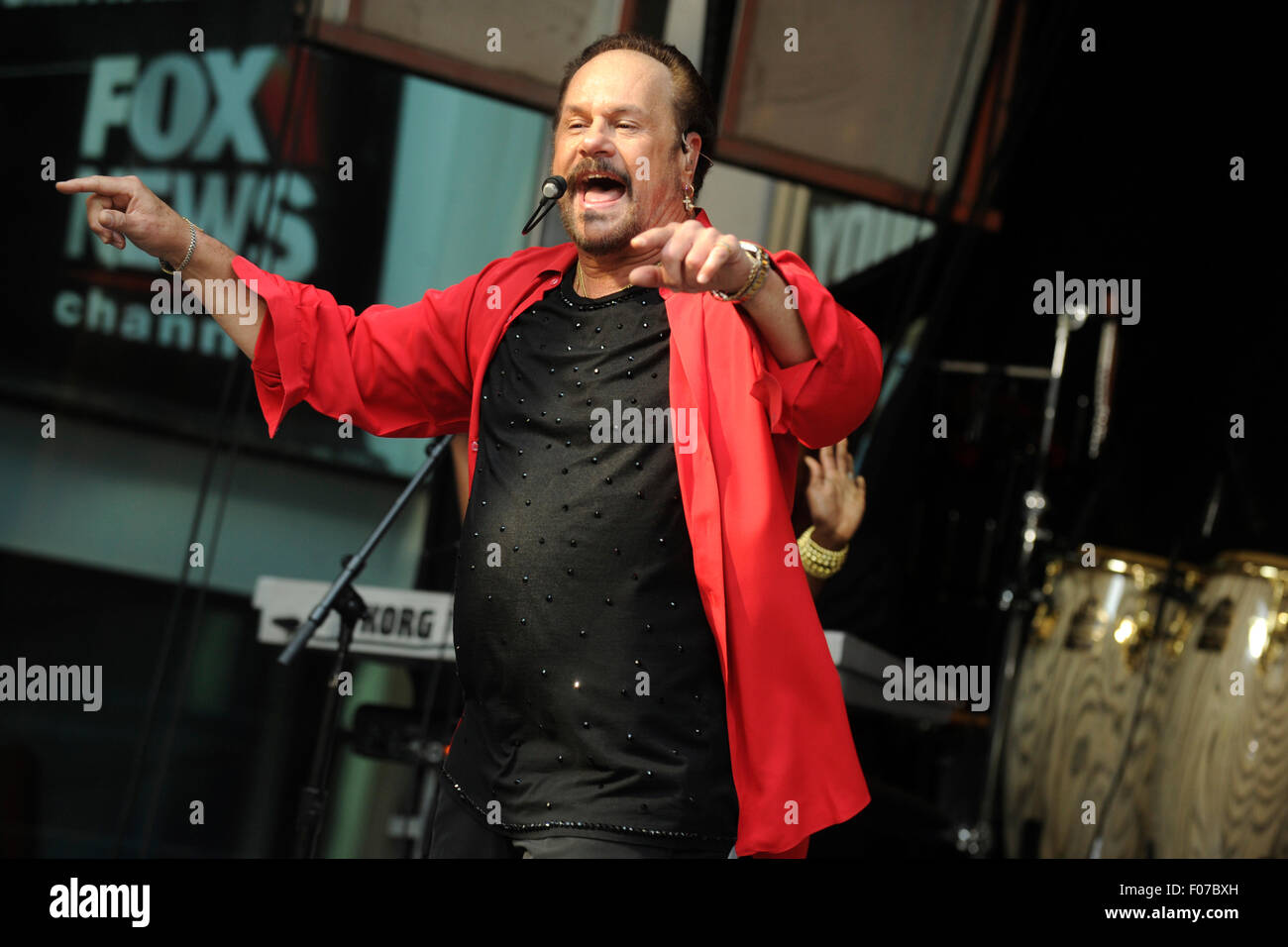 Harry Wayne Casey of KC and the Sunshine Band performs live on stage