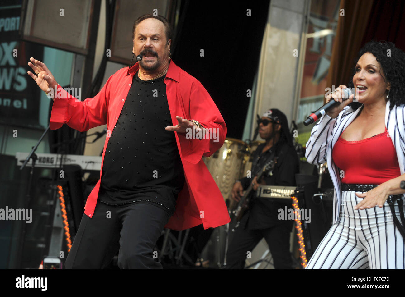 Harry Wayne Casey of KC and the Sunshine Band performs live on stage