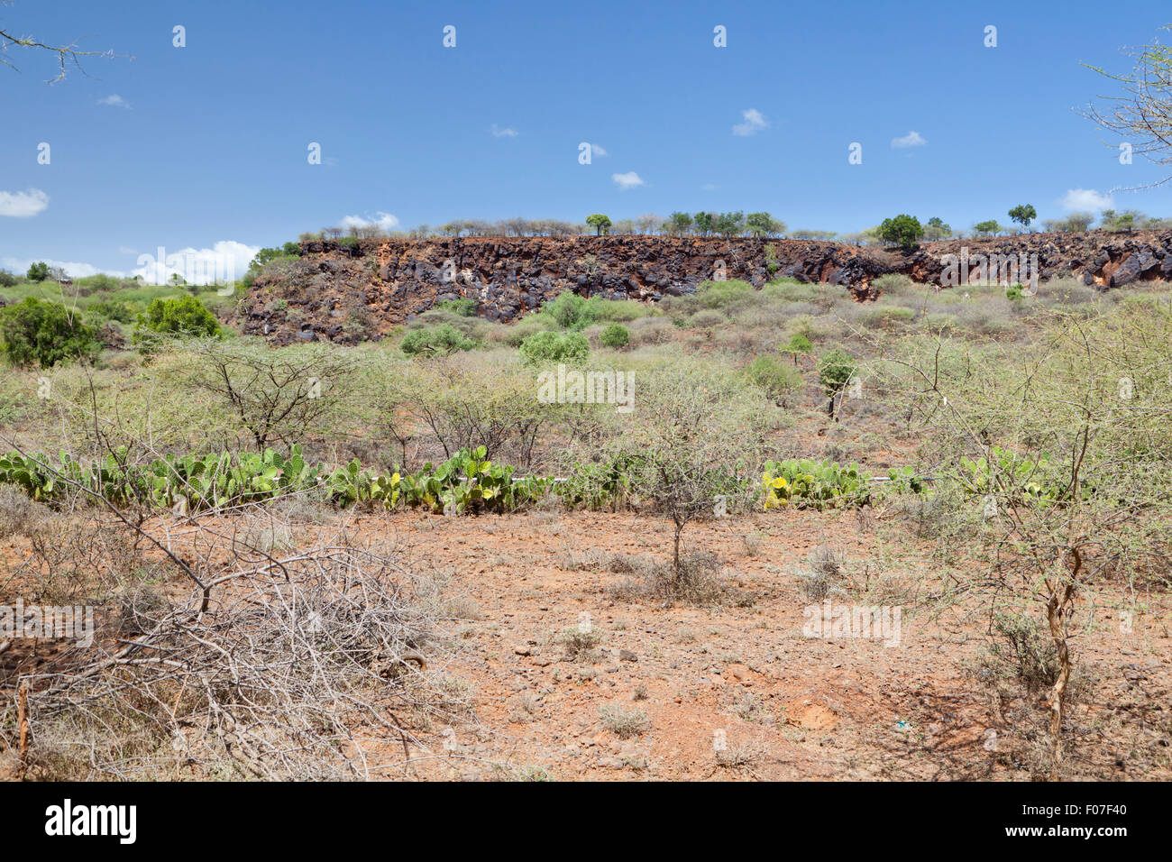 O Que E Rift Valley Rift valley cliff green hi-res stock photography and images - Alamy