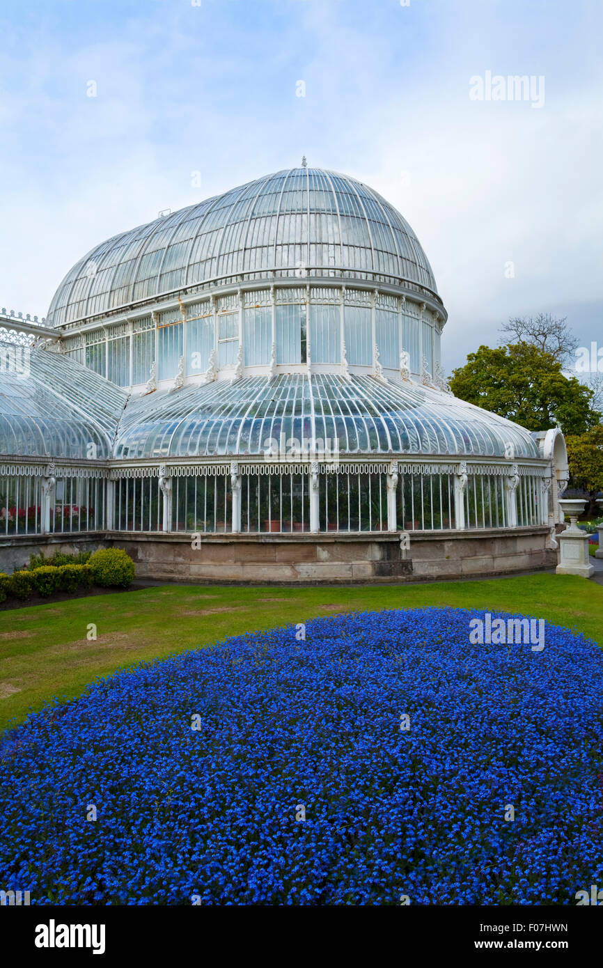 Palm House designed by Charles Lanyon and built by Richard Turner in 1840, Botanic Gardens, Belfast City, Northern Ireland Stock Photo