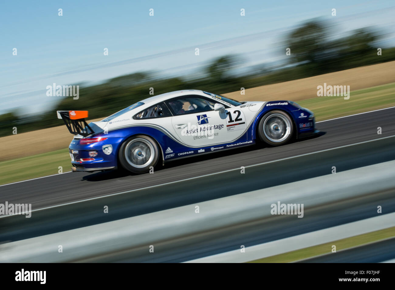 Norwich, Norfolk, UK. 9th Aug, 2015. Chris Dockerill from Essex and Credit4Cars Porsche 911 GT3 Cup drives during the Porsche Carrera Cup GB at Snetterton Circuit on August 9, 2015 in NORWICH, NORFOLK, UNITED KINGDOM Credit:  Gergo Toth/Alamy Live News Stock Photo