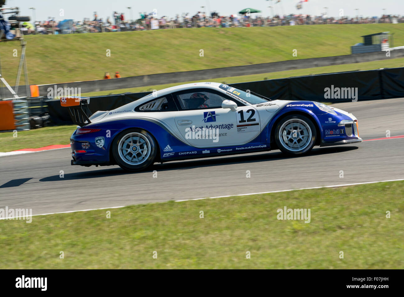 Norwich, Norfolk, UK. 9th Aug, 2015. Chris Dockerill from Essex and Credit4Cars Porsche 911 GT3 Cup drives during the Porsche Carrera Cup GB at Snetterton Circuit on August 9, 2015 in NORWICH, NORFOLK, UNITED KINGDOM Credit:  Gergo Toth/Alamy Live News Stock Photo