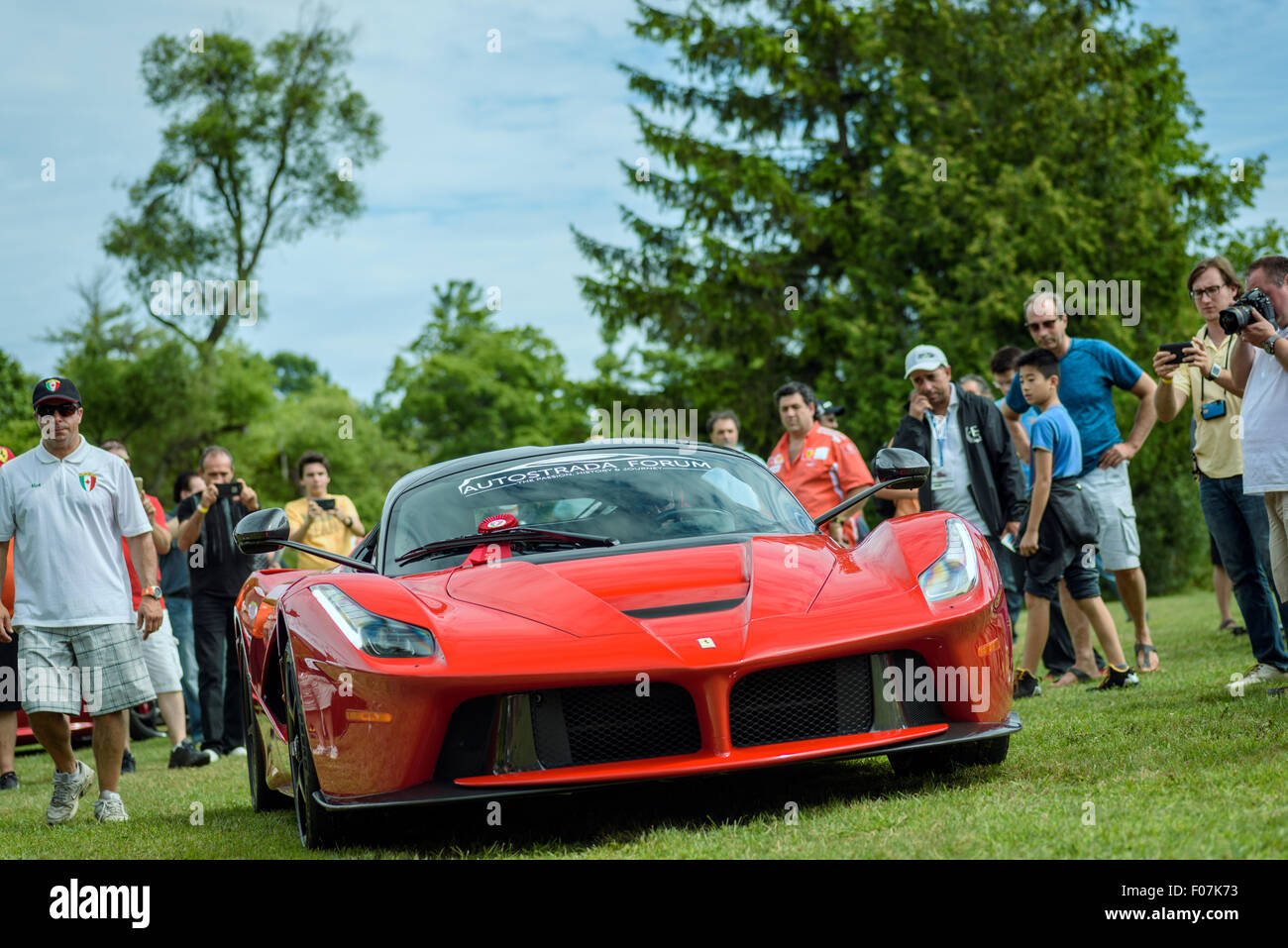 Laferrari hi-res stock photography and images - Alamy