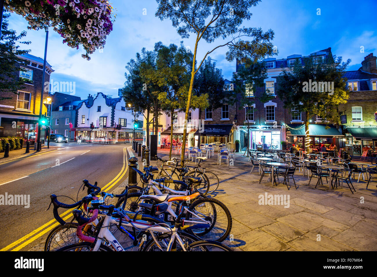 Battersea Square At Night London UK Stock Photo Alamy