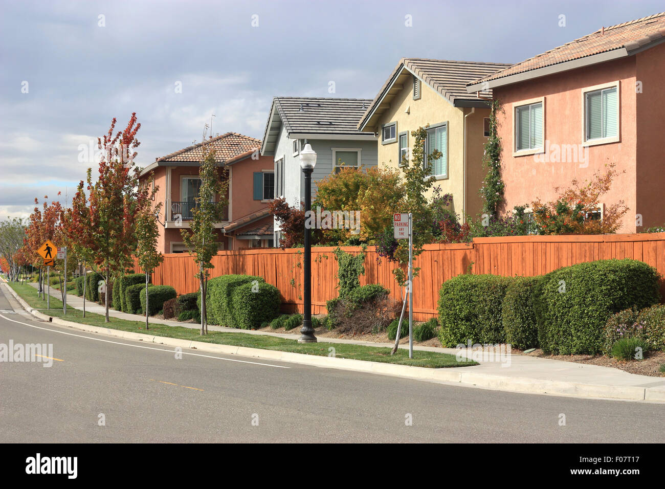 Row of houses in suburban neighborhood Stock Photo