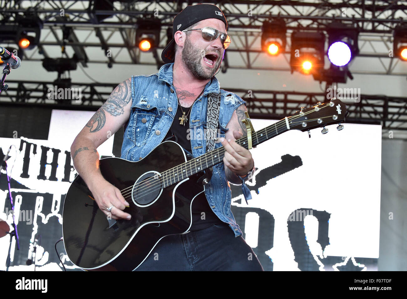 OroMedonte, Ontario, Canada. 9th August 2016. Them Dang Rattlers peforms on Day 4 of the Boots