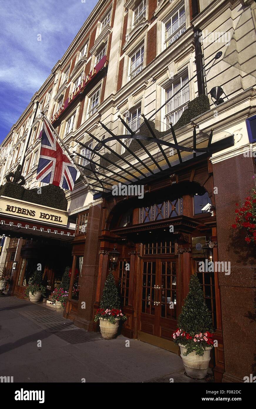 Entrance of Rubens hotel with Union Jack flag, London Stock Photo - Alamy