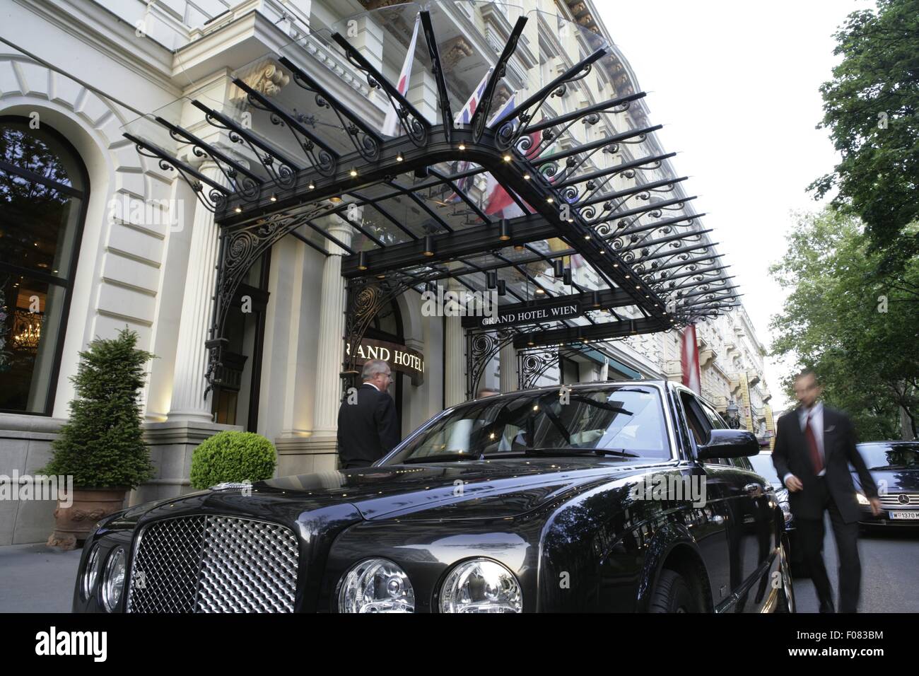 View of car parked at the entrance of Grand Hotel in Vienna, Austria Stock  Photo - Alamy