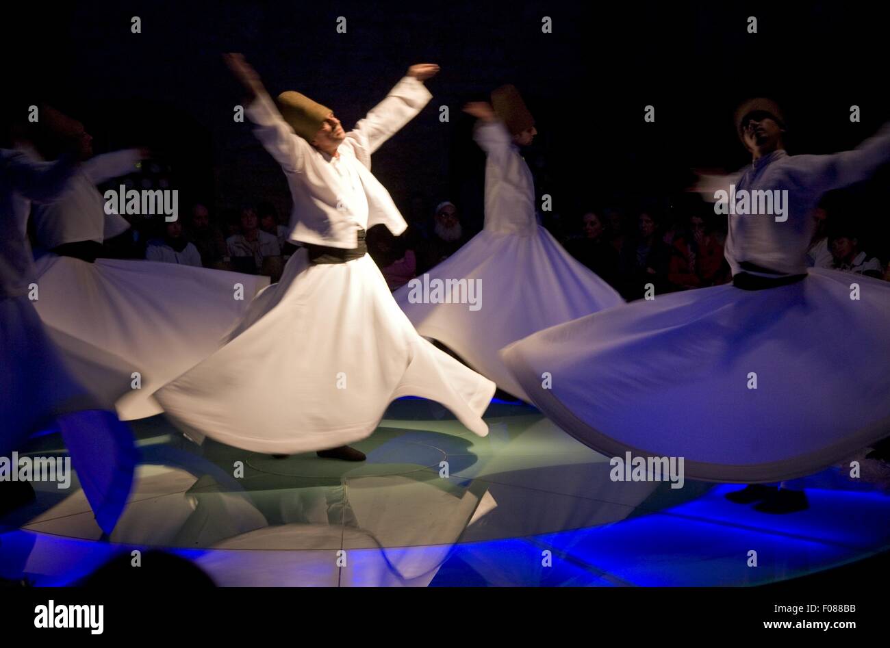Dervishes performing ecstatic and mystical dance, Istanbul, Turkey Stock Photo
