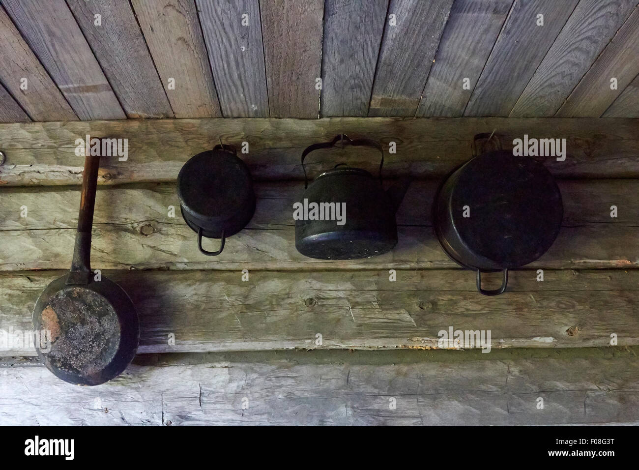 Cooking shelter hires stock photography and images Alamy