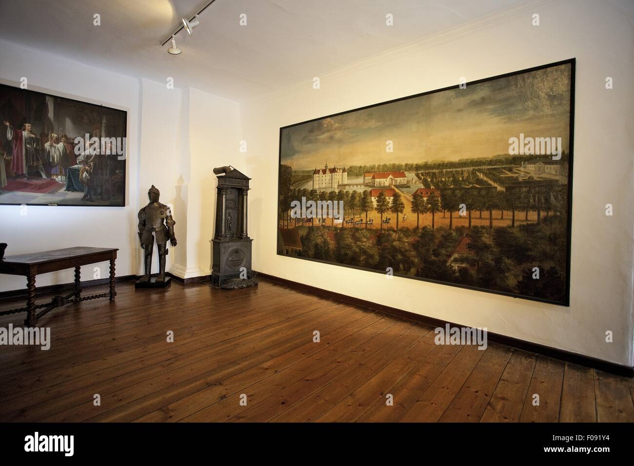 Interior of Glucksburg moated castle with oil paintings, Baltic Sea Coast  Stock Photo - Alamy, image size:1300x956