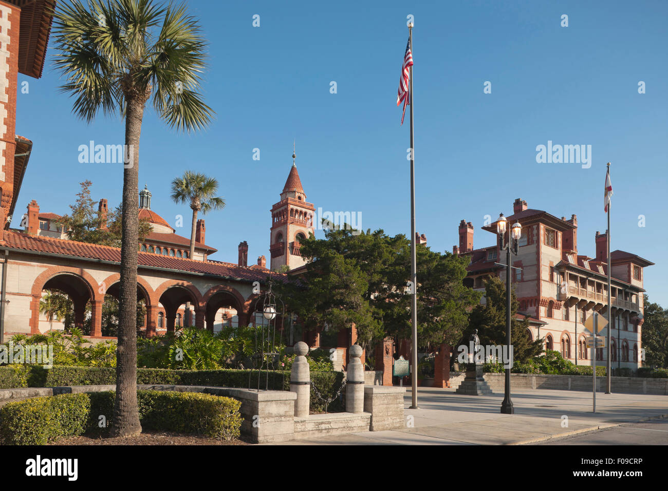 PONCE DE LEON HOTEL BUILDING HISTORIC MARKER FLAGER COLLEGE SAINT AUGUSTINE FLORIDA  USA Stock Photo
