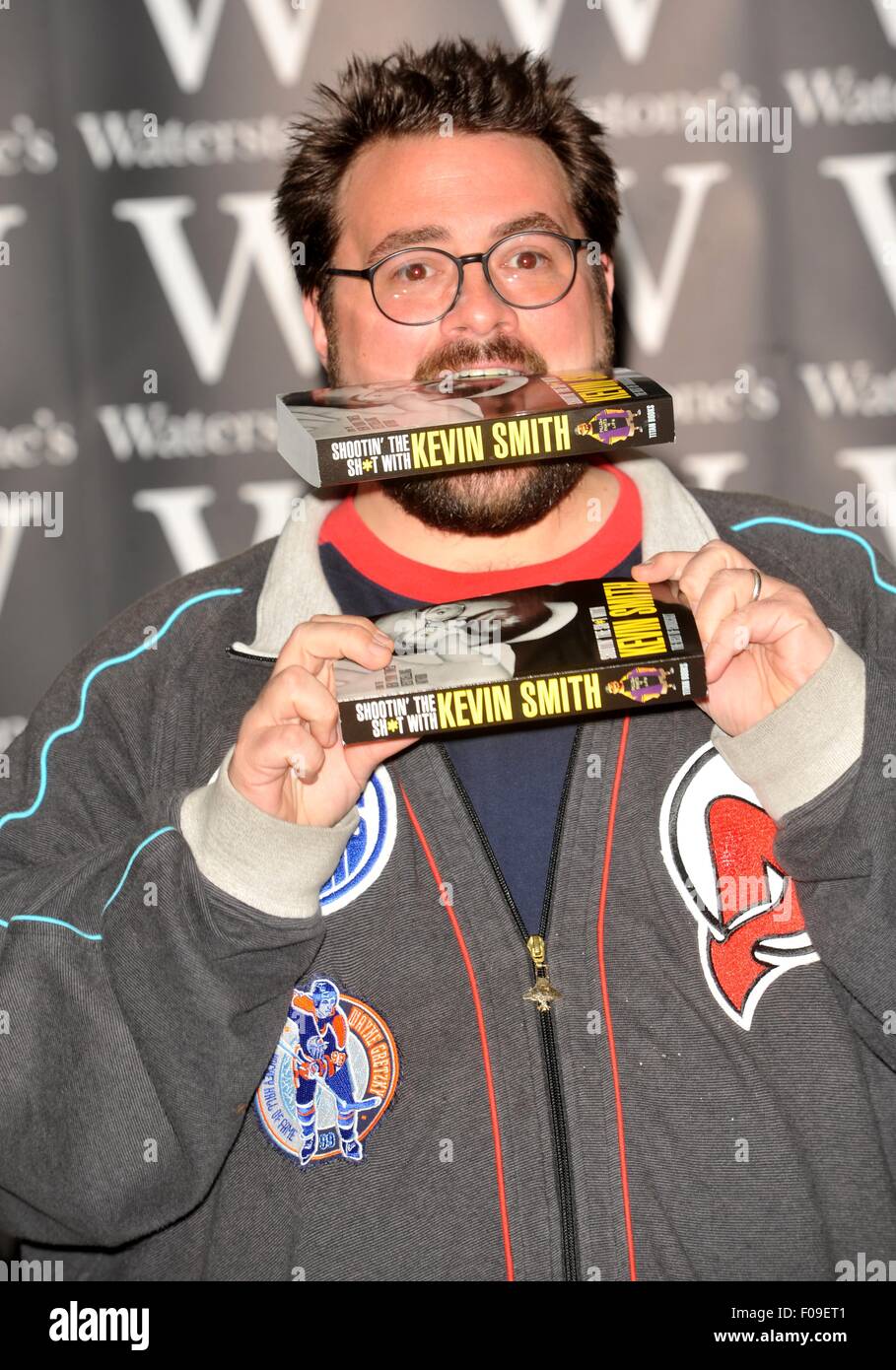 kevin smith US film director signs copies of his new book Shootin’ The