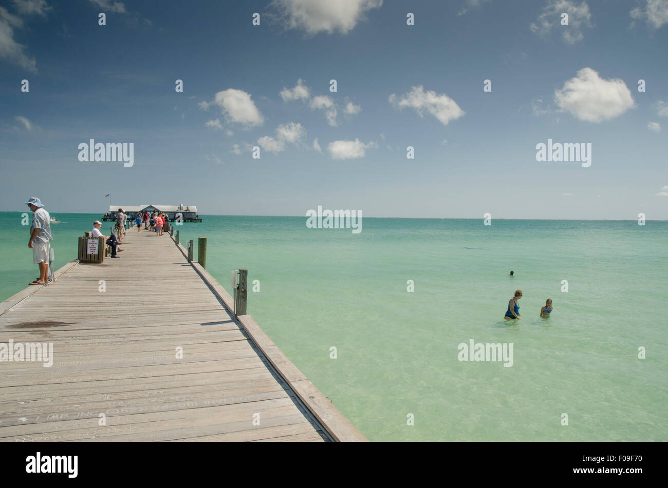 Fishing Pier on Anna Maria Island Stock Photo Alamy