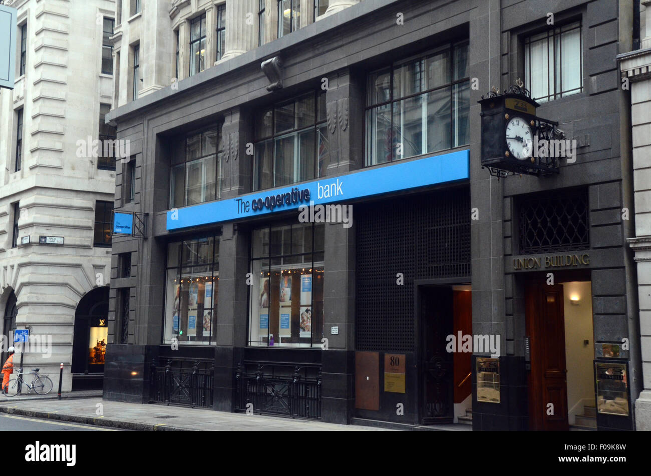 London, UK, 24 April 2014, The Co-operative Bank PLC 80 Cornhill, London EC3V 3NJ Stock Photo