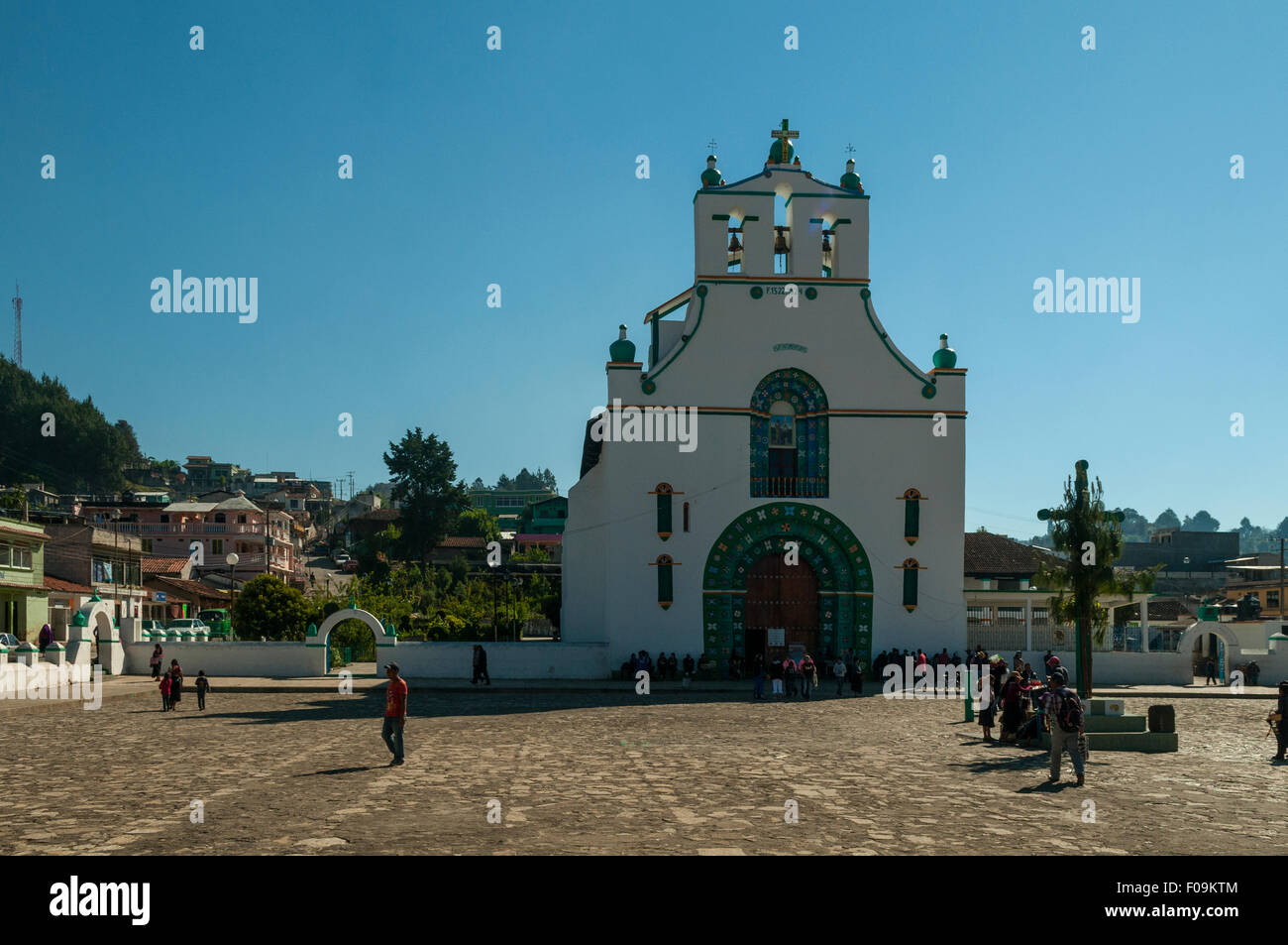 Iglesia de San Juan Bautista, San Juan Chamula, Mexico Stock Photo